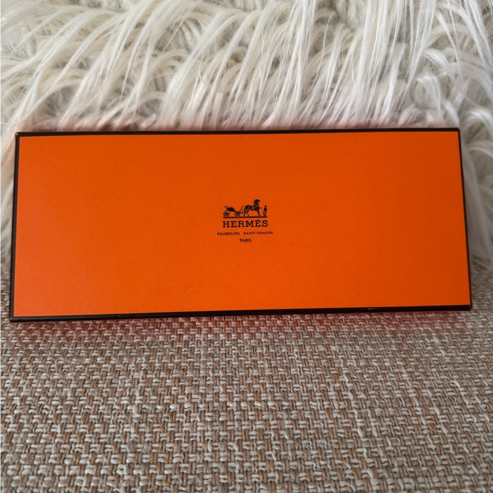 Hermès Petit Carre Cube Silk Scarf - Picture 5 of 5